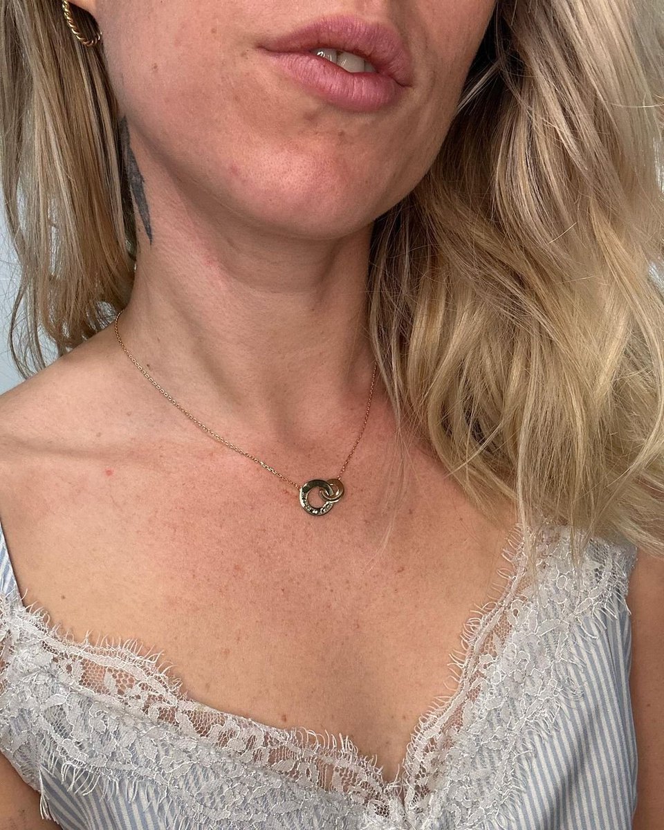aurore1_2's tweet photo. Laquelle vous plaît 🥰🙄?
Snap:poupoupidou_aur 
Telegram:https://t.co/kvfjXLNZjU
Google chat:aurorepoupoupidou2@gmail.com https://t.co/iEZHR2qu86