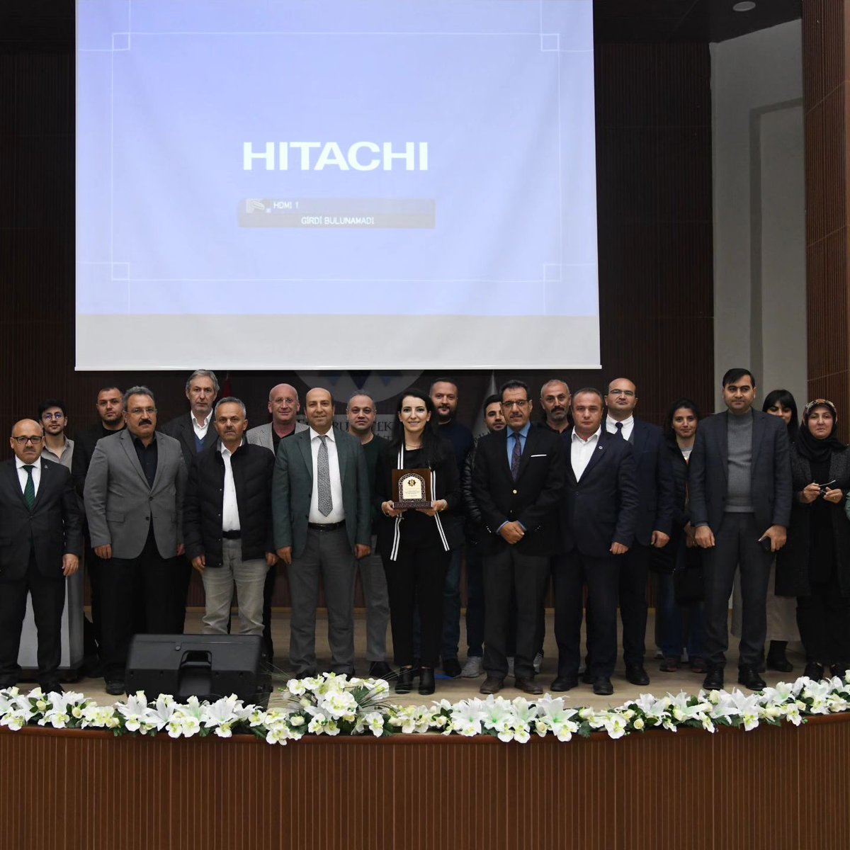 etusem2016's tweet photo. Müdürlüğümüz tarafından 31 Ekim 2023 tarihinde idari personelimize yönelik  "Liderlik Eğitimi" gerçekleştirildi. Eğitime daire başkanları, şube müdürleri, ve şeflerin yanında  çok sayıda memur katıldı.

#etüsem #etü #yarınlarıbirlikteşekillendirelim #edevletonaylısertifika https://t.co/53xgamYYkC