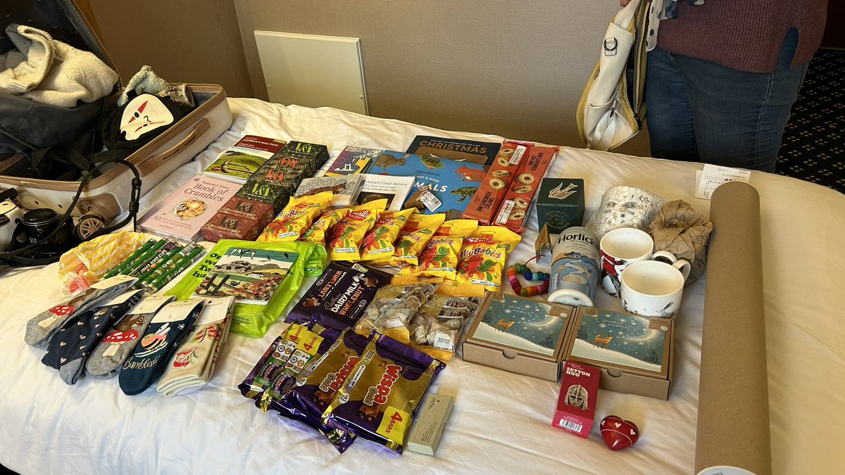 Sally 😺🍸 tweet media