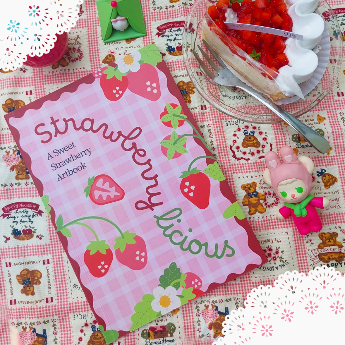 taking pics of my strawberrylicious artbook today!!!