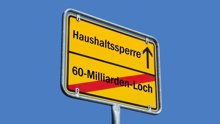 phoenix (@phoenix_de) on Twitter photo #phoenixRunde: Ampel auf Sparkurs – Hält die Koalition? <a href="/AnkePlaettner/">Anke Plättner</a> diskutiert mit Kristina Dunz <a href="/WaltrautDunz/">Kristina Dunz</a> <a href="/RND_de/">RND</a> Hauptstadtredaktion | Wirtschaftswissenschaftlern <a href="/WielandVolker/">Volker Wieland</a> und <a href="/PeterBofinger/">Peter Bofinger</a> | Gerald <a href="/traufetter/">traufetter</a> <a href="/derspiegel/">DER SPIEGEL</a>📲 19 Uhr📺22:15 Uhr #phoenixRunde: Ampel auf Sparkurs – Hält die Koalition? <a href="/AnkePlaettner/">Anke Plättner</a> diskutiert mit Kristina Dunz <a href="/WaltrautDunz/">Kristina Dunz</a> <a href="/RND_de/">RND</a> Hauptstadtredaktion | Wirtschaftswissenschaftlern <a href="/WielandVolker/">Volker Wieland</a> und <a href="/PeterBofinger/">Peter Bofinger</a> | Gerald <a href="/traufetter/">traufetter</a> <a href="/derspiegel/">DER SPIEGEL</a>📲 19 Uhr📺22:15 Uhr