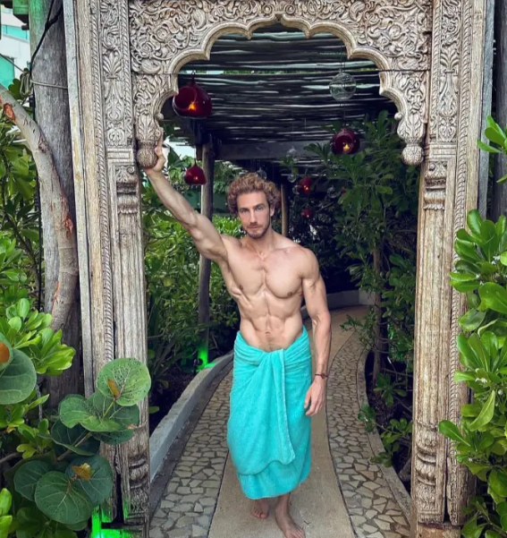 GT_Guide's tweet image. Definitivamente dan ganas de ir a #Cancún junto a @EugenioSillerBR ¿Quién nos acompaña?