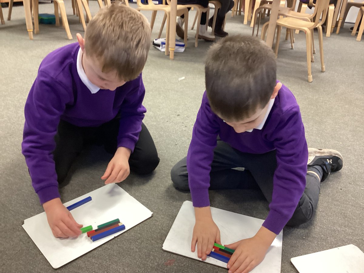 This week we are working on combining numbers to make 9. We have made 'the story of 9' using Cuisenaire rods and 'ninewiches' using Numicon.