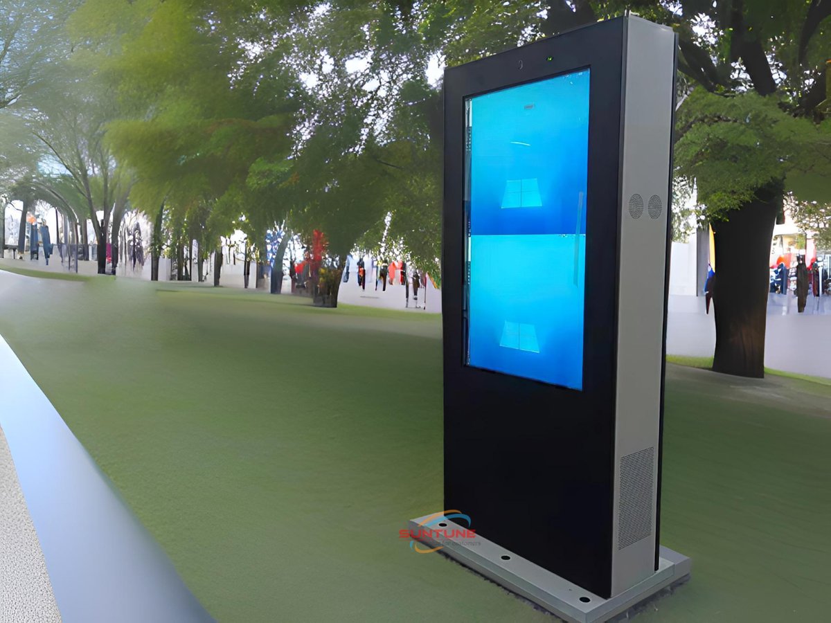 🚀 Elevate your message to new dimensions! With towering digital billboards, take your outdoor advertising strategy to the next level! Stand tall, demand attention! 🏙️ #AdvertiseWithImpact #VirtualFitness #trends2023 #digitaloohmedia #streetadvertising