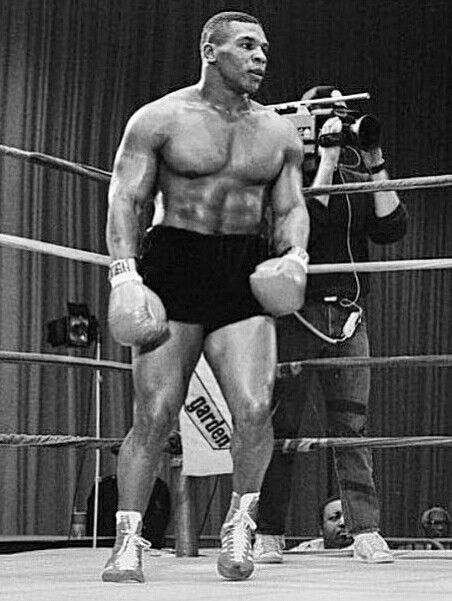 RootsOfCombat's tweet photo. Mike Tyson was a monster. https://t.co/phCEnsuOS5