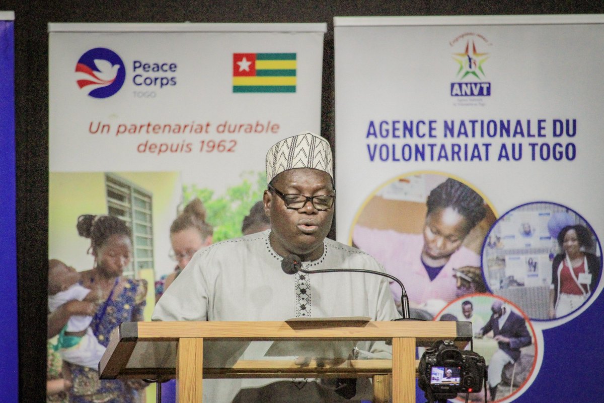 AudreyPrincia's tweet photo. La journée du 5 décembre marquant la Journée internationale des volontaires a été célébrée ce jour à Lomé en présense du Pr Komla Dodzi KOKOROKO, Ministre des Enseignements Primaire, Secondaires.
#SiToutLeMondeLeFaisait #JIV2023  #unvtog  #UNICEF 
#PNUD https://t.co/zPuGs3oUx6