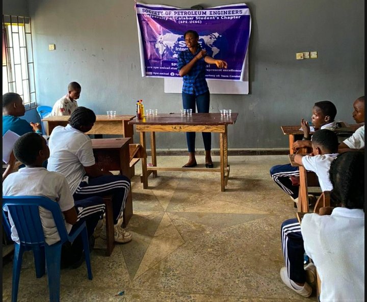 UnicalSpe's tweet photo. S . P . E!

Cleaner energy!
    
  SPE UNICAL Student Chapter is excited to share the fantastic outcomes of our ENERGY-FOR-ME Program which was held on Friday,1st of December, at Turning Point Academy, Calabar South.
   #WeAreSPE @spephc103 https://t.co/qYs6ZIMuLX