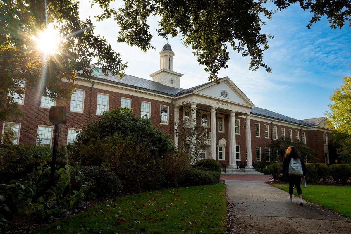 UNCW's accreditation has been reaffirmed with no additional reporting requirements. This decision underscores our commitment to high-quality academic experiences for our students. More: uncw.edu/news/2023/12/u…