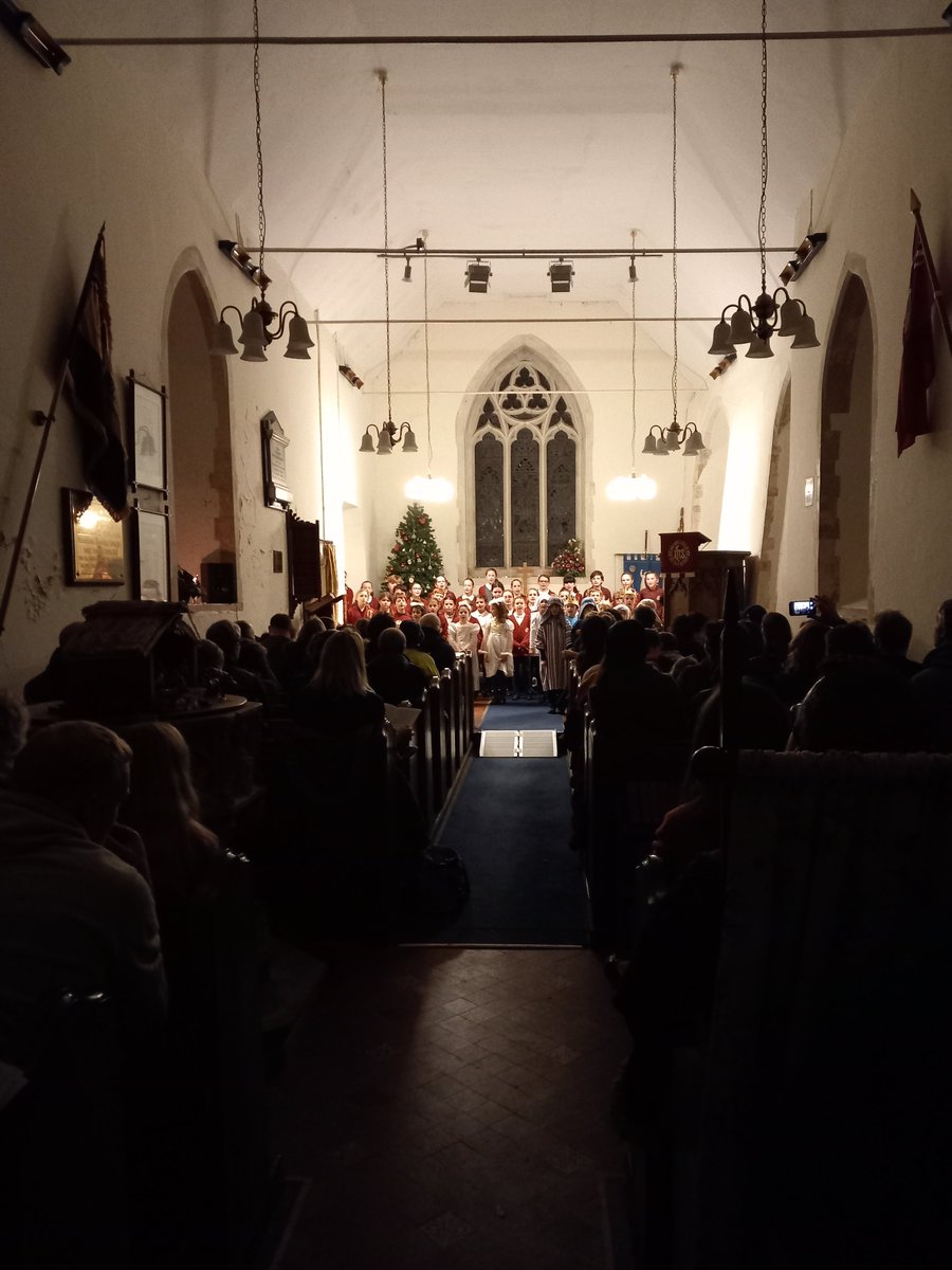 Stunning KS2 Carol concert.  Singing was beautiful 🎵🎶🎵🎶🎵🎶