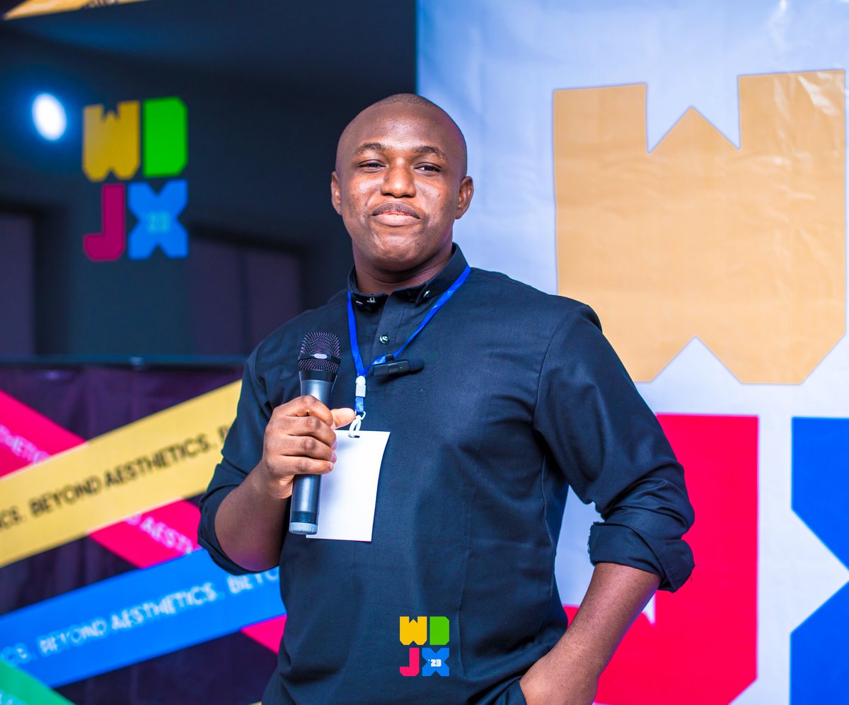 cnwanyemike's tweet photo. Just the Other Day at #wdjx23🤭

I Spoke on Data Driven Design decisions and the Feedbacks I've Gotten from Designers is Amazing 😋😊😉

But My Voice has Been Cracked since then 😂 I Never Knew Speaking was this Exhausting 😂🥹

#Designers #DesignThinking #designs #Creative https://t.co/fX4nEBby9q