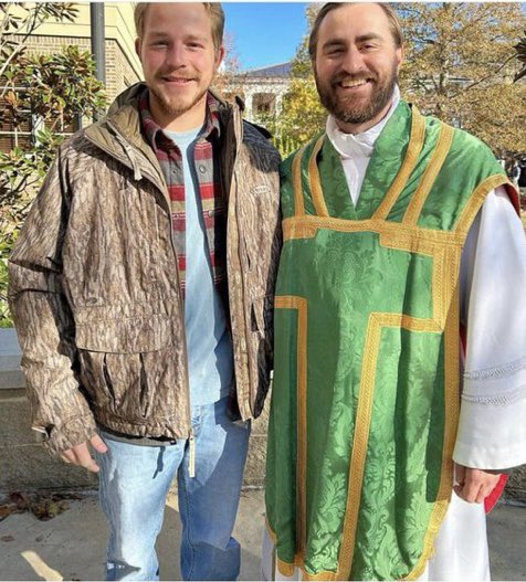 gmac1979's tweet image. Congratulations to former SJ baseball player Joe Pearson on joining the priesthood!! I love you and we are proud on you!!🙏🏽🙏🏽🙏🏽⚾️⚾️⚾️ @StJoeMadison @STJOEBRUINS