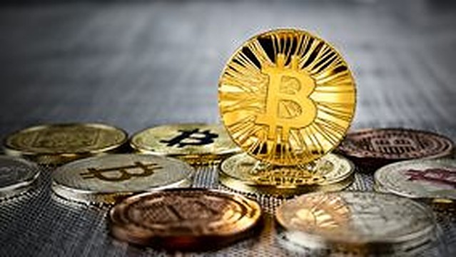 Triple8Gold888's tweet photo. Cryptocurrency is just the beginning to a bright and amazing gold filled future. Learn how you can become an affiliate with Gold Rocks by calling +61414951174. #safir #zeniq #tdrone #Au4u #preciousmetaltokens #gold #paladium #platinum #rhodium #silver #savegold #savesilver https://t.co/IPKn0PByfZ