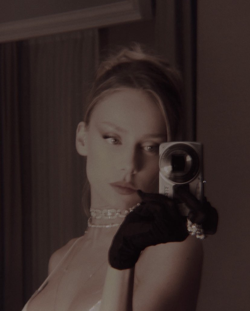 is that deja vu cause you want me and i want you?