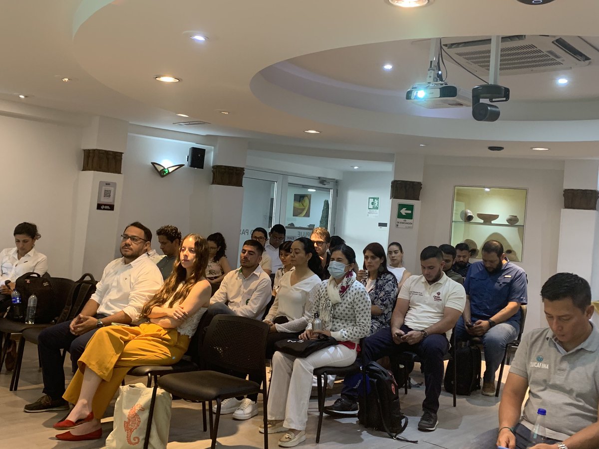 Género y Crecimiento verde algunos de los enfoques trasversales del Programa <a href="/colombiamascom1/">Colombia Más Competitiva</a> y temas centrales del 1er Encuentro #CadenasMASconectadas: Pongámoslos las gafas de género…? La equidad de género no es un tema SOLO de mujeres #siunamujeravanzaningunhombreretrocede