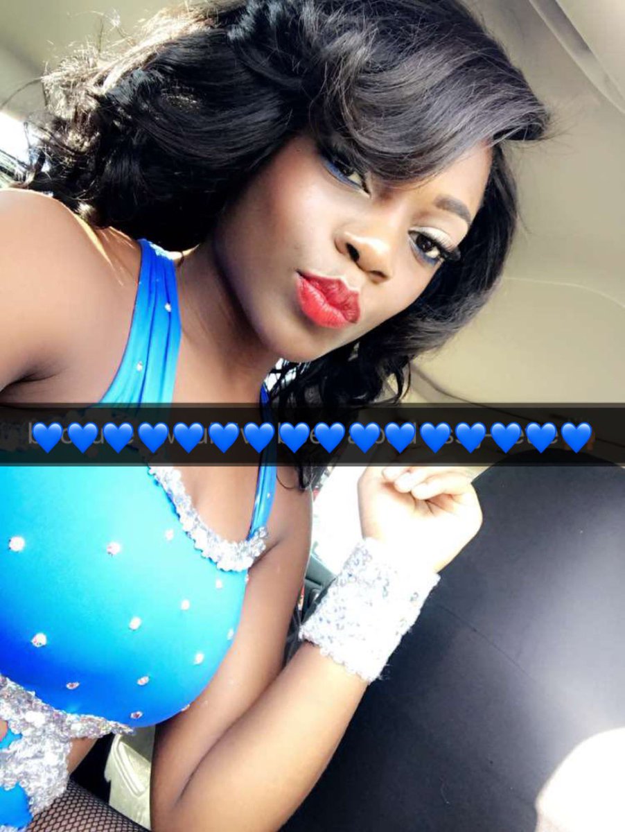 thetinydoll's tweet photo. Something I’d definitely do over again😭😭💙 #jsu #jsettes https://t.co/DXqVswZpLb