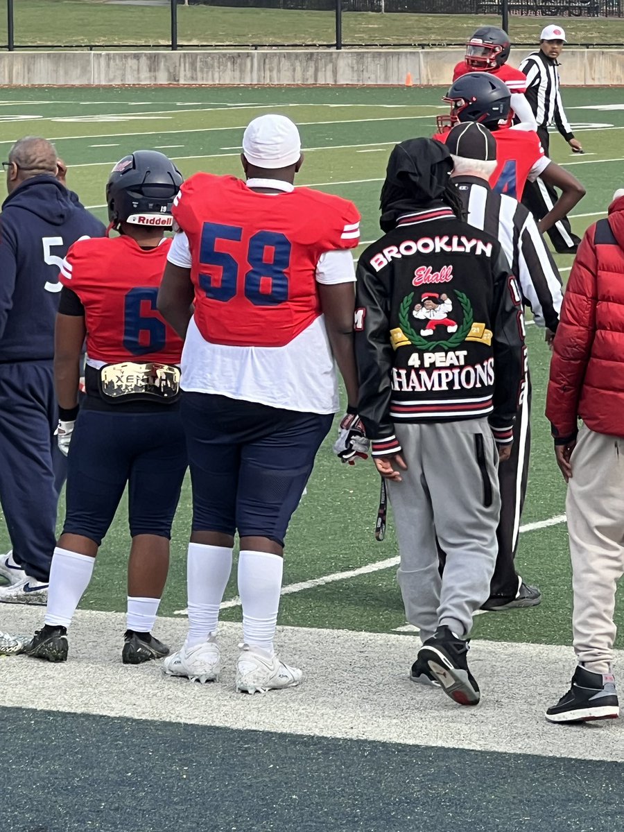 AJCajoux's tweet photo. I’ve been so busy with football and school that I’ve neglected my socials… Here are a couple quick snapshots of some great games we’ve had this season! #EHall #Brooklyn #ErasmusHall #ErasmusHallFootball https://t.co/M1FOfTX2bh