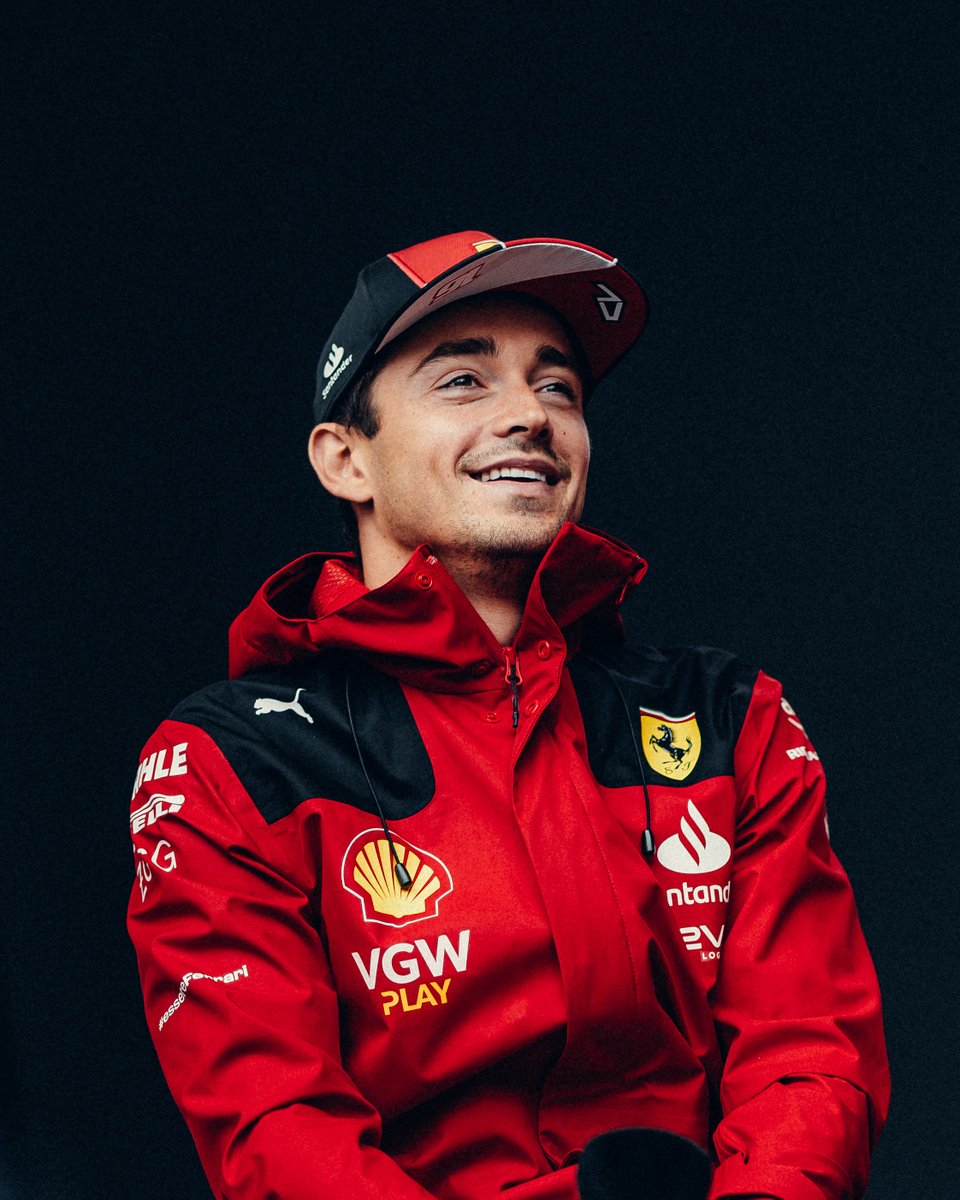 ScuderiaFerrari's tweet image. Smiley pics to get you through Tuesday 🫶