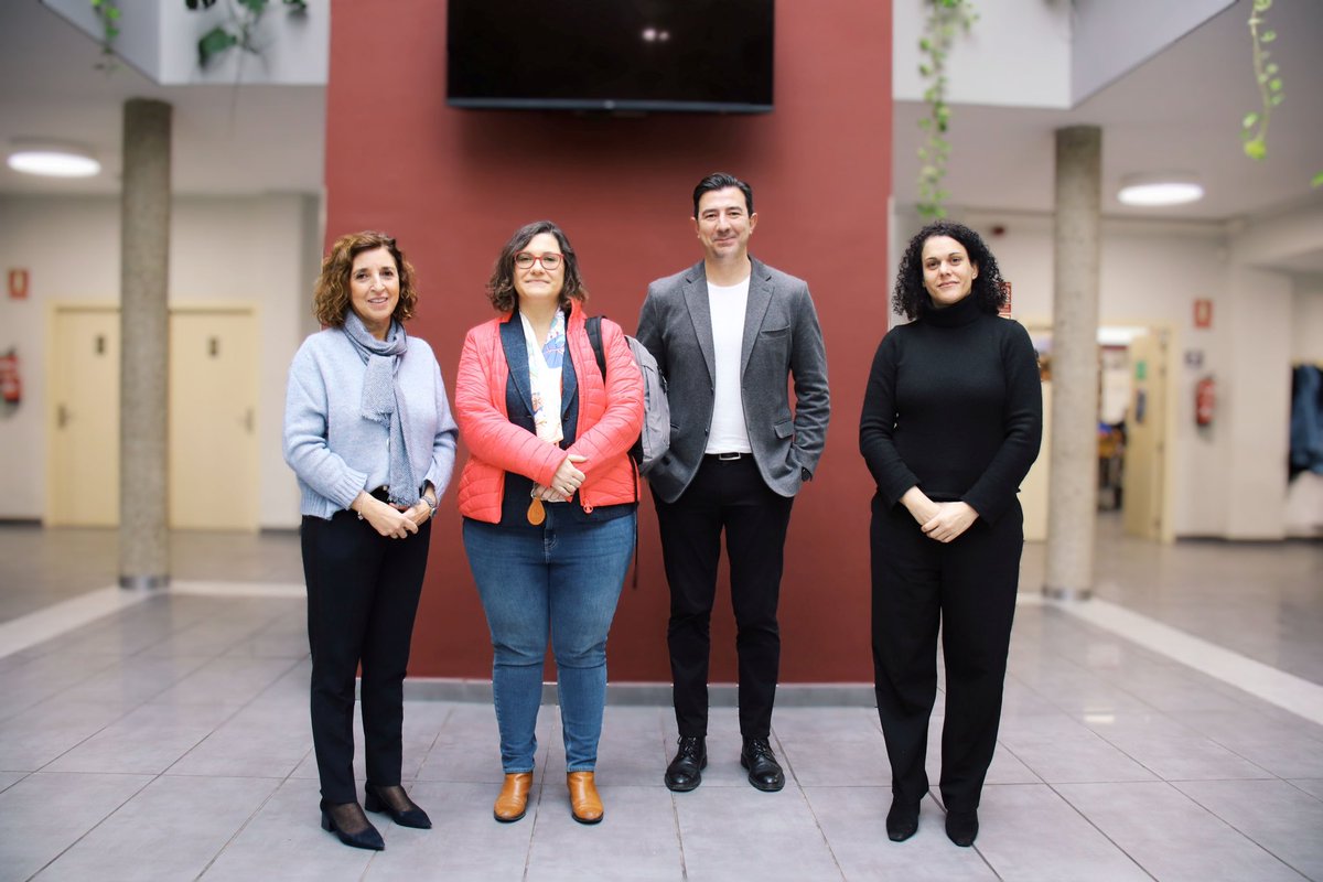 AsocNHorizonte's tweet photo. Hoy hemos recibido la visita de la Subdirección General de Proyectos Sociales, Voluntariado y Cooperación, interesados en conocer nuestro Programa de Voluntariado y el proyecto subvencionado en la Convocatoria de 2023 “El Autismo te necesita”
#DiaInternaciondelVoluntariado https://t.co/HkgO3fmbwJ