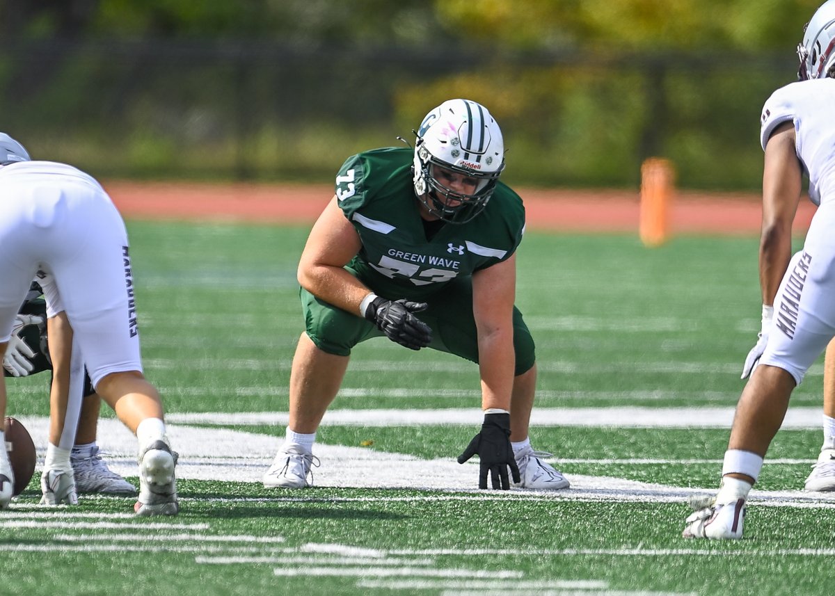 Another great season with Delbarton. Thank you Delbarton football. Here are my senior season highlights. #rollwave <a href="/_Coach_Chi/">Coach Luke Chiarolanzio</a> <a href="/BrianJBowers5/">Brian J Bowers</a> <a href="/Coach_Leo24/">Matt Leotti</a> <a href="/MiddFBMandigo/">Doug Mandigo</a> hudl.com/video/3/160373…