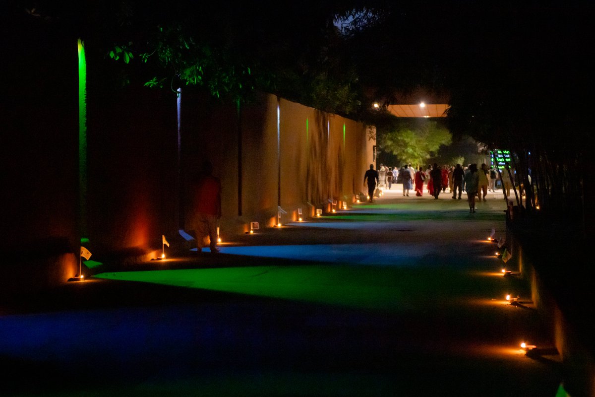 ishafoundation's tweet photo. On #WorldSoilDay, Isha Yoga Center is illuminated in green and blue, the colors of Save Soil! 🟢🔵 Join the celebrations by tweeting about soil 👉 use the hashtag #SoilForClimateAction and spread the word!