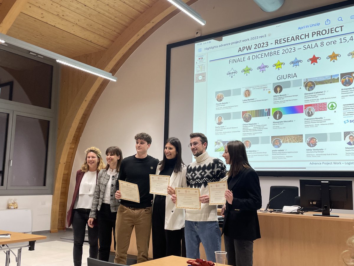 Our President Chiara Mastrotto was a judge at the final stage of the 'Autostore robotic warehouse design' project by students of the Faculty of Engineering of the University of Padua. Congratulations to the winners!