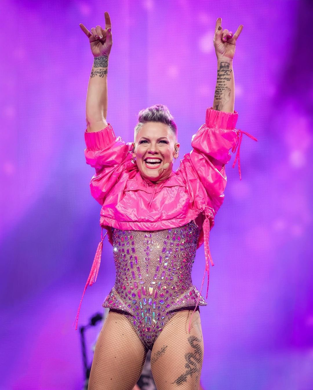 Info P!nk Brasil on X: 🚨  DEMANDA? ELA TEM! @Pink anunciou hoje