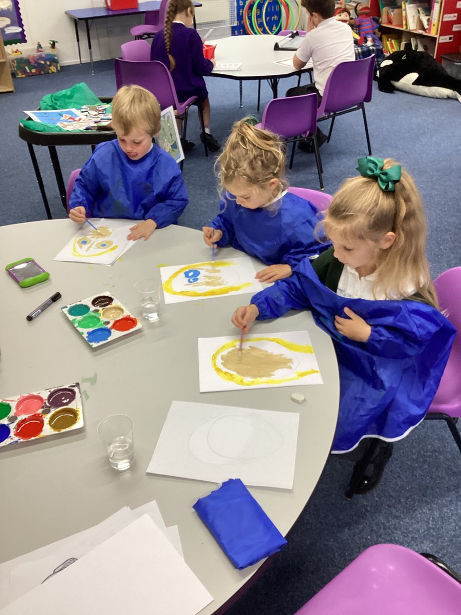 Llongyfarchiadau mawr i’r 3 seren yma! Pob hwyl yn  @ysgolsantbaruc  🤩 Congratulations to our 3 Welsh  stars! All the best to you in Ysgol Sant  Baruc ✨🏴󠁧󠁢󠁷󠁬󠁳󠁿✨