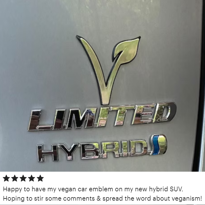 visiblyveg's tweet photo. Gotta love the ⭐⭐⭐⭐⭐ review from Cyrus, spreading the #vegan love.  Remember, our emblem makes a great stocking stuffer! 🧦🎄 https://t.co/vc8YhFamtM