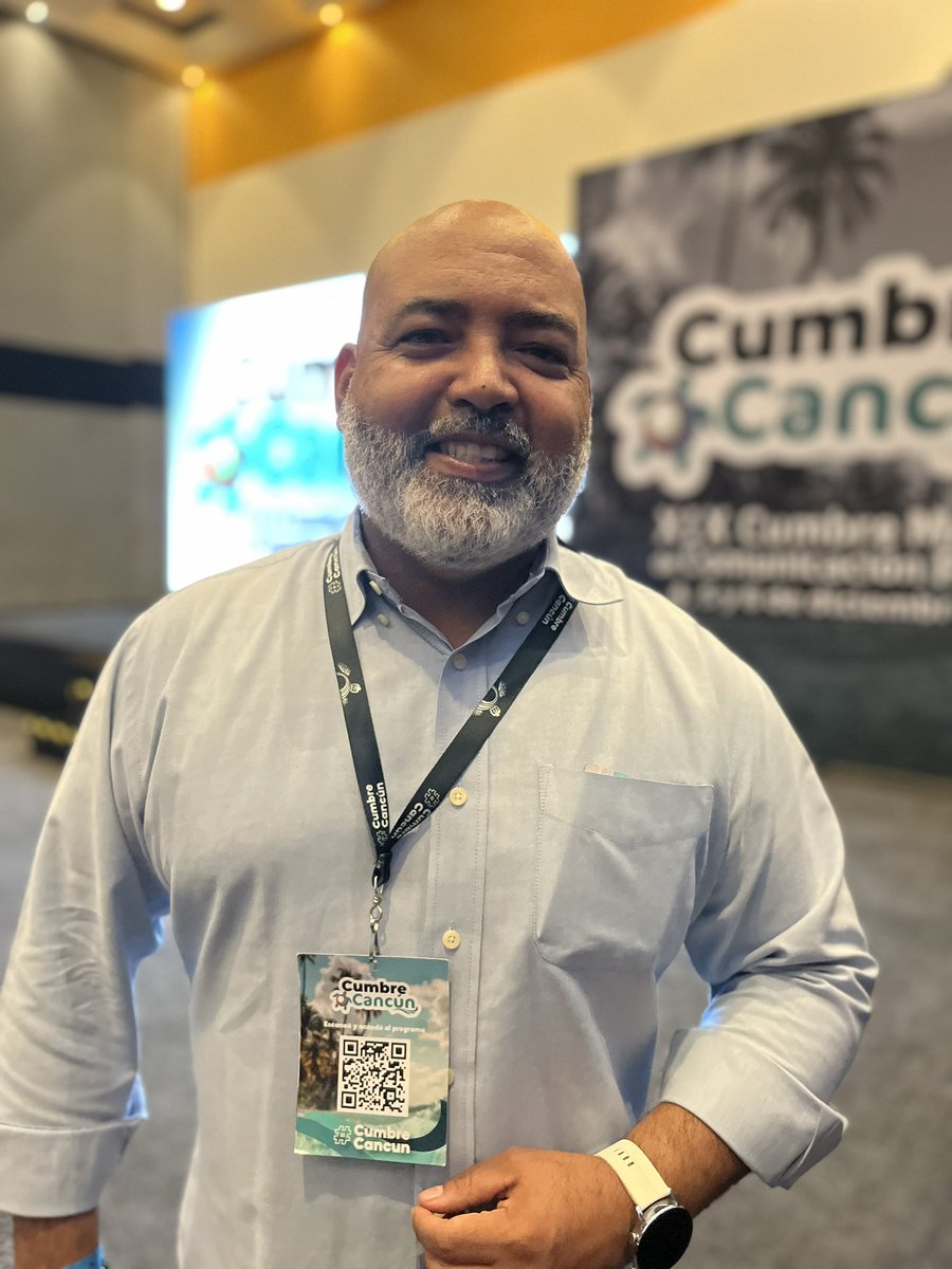 Segundo día de la #CumbreCancún 

“La capacidad de conectarnos, está en los líderes. Todavía no lo logra la inteligencia artificial” <a href="/cesarbollero/">El Hacedor de Líderes César Bollero</a> 

<a href="/CumbreCP/">CumbreCP</a> 
<a href="/cesarbollero/">El Hacedor de Líderes César Bollero</a> 
#CumbreCancún