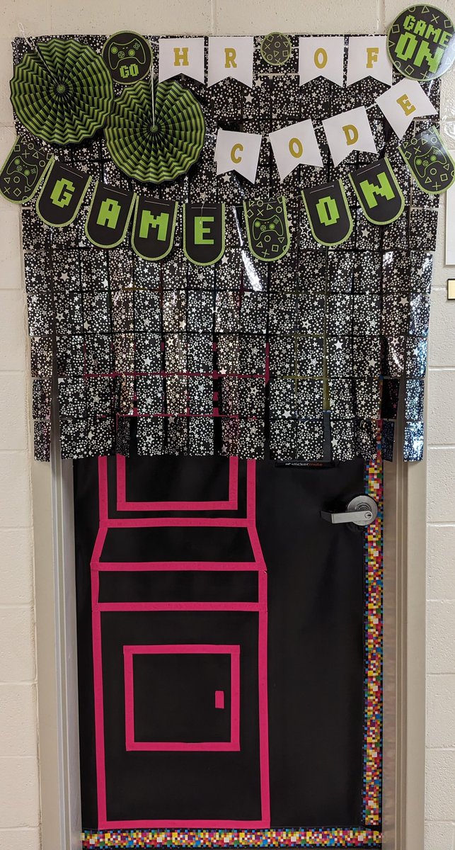 Ocelotscode's tweet image. 🧑‍💻It&apos;s the @hourofcode week and this is how our Ocelot coders make an entrance to our coding arcade! 👩‍💻 #OcelotsCode