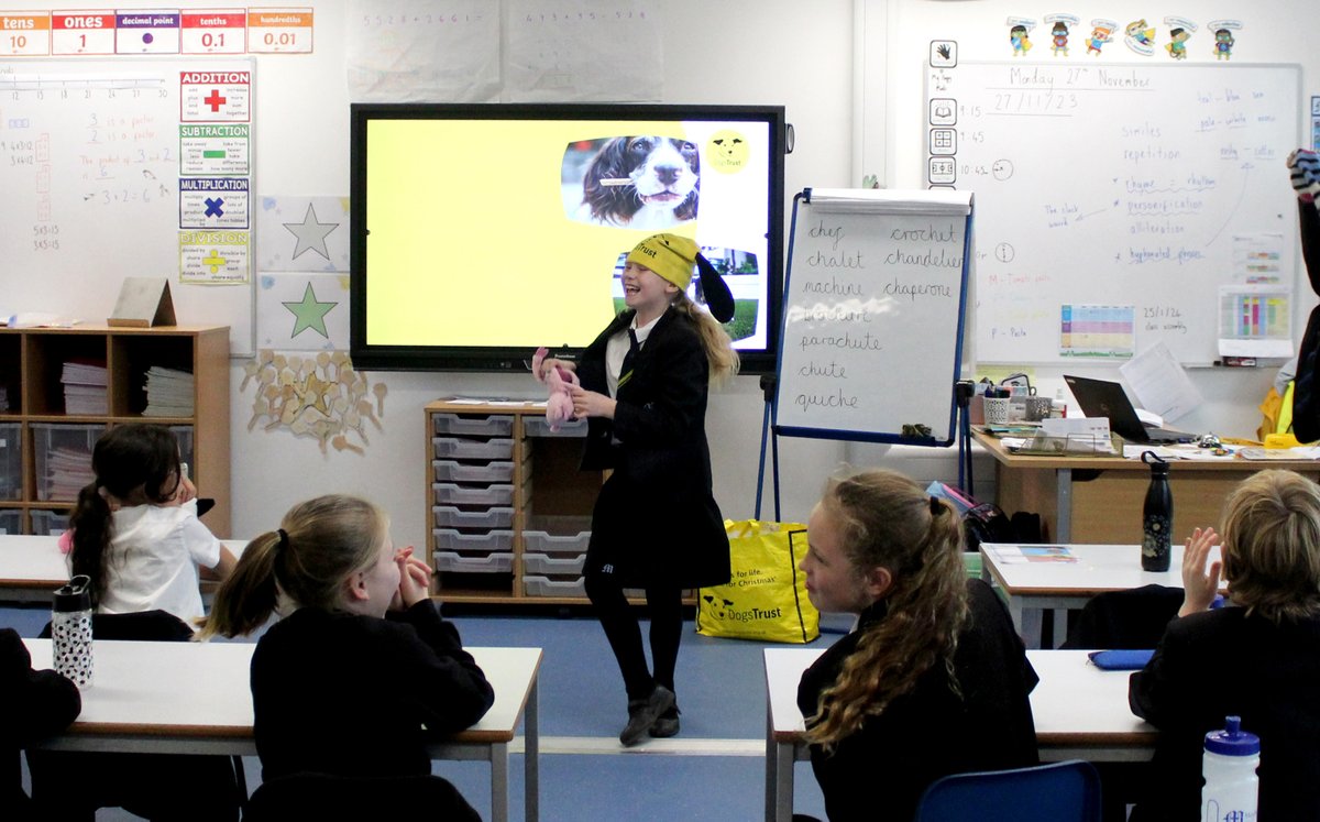 mayfieldschool's tweet image. Our Year 2 and 4 pupils had some fun and engaging workshops presented by the Dogs Trust! They learned all they needed to know about reading and understanding a dog's behaviour and emotions along with the best steps to preventing any potential harm between dogs and their owners.💛