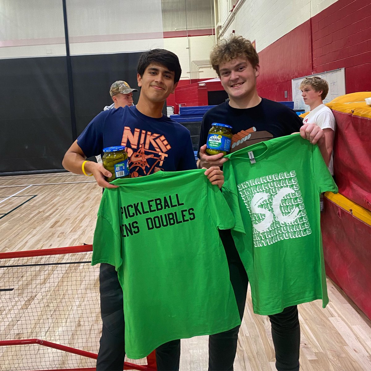 SC_intramurals's tweet photo. Last IM Champions 🏆of 2023 #pickleball #scim @SimpsonCollege https://t.co/nflmycEUno