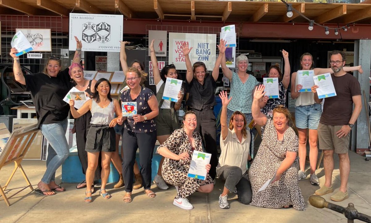 Cursus Interne Cultuurcoördinator (ICC-cursus)
Gun jij de leerlingen op jouw school ook inspirerende kunst- en cultuurervaringen? Meld je aan voor de ICC-cursus die op 18 januari 2024 begint.

Kijk voor meer info en om je aan te melden op: mocca.amsterdam/trainingen-en-…