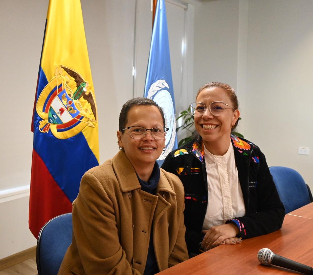 Deidamiapiensa's tweet image. Quiero agradecer al equipo @SimonuBogota de la dirección de Participación por el compromiso y el liderazgo para acompañar este proceso, a las y los jóvenes de colegios públicos y privados y al equipo de @CINUBogota por ser aliados estrategicos en este propósito. #RedEsPaz