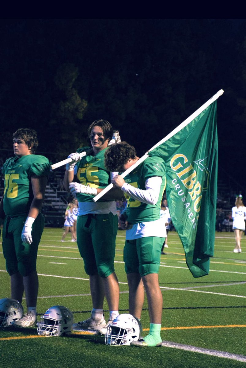 RyanToland18's tweet photo. Honored to have been part of the @football_cghsnc program this season. We came up just short of our ultimate goal, but we proved many people wrong along the way. Thank you to my coaches and teammates for welcoming me in and showing me what it means to be a Gibbons Football player https://t.co/UJNNekeYog