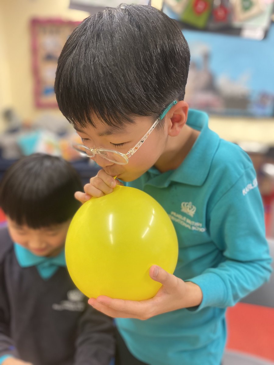 STEAM club in action this afternoon, making balloon powered cars as part of the December #globalcampus challenge. Well done engineers! #STEAM