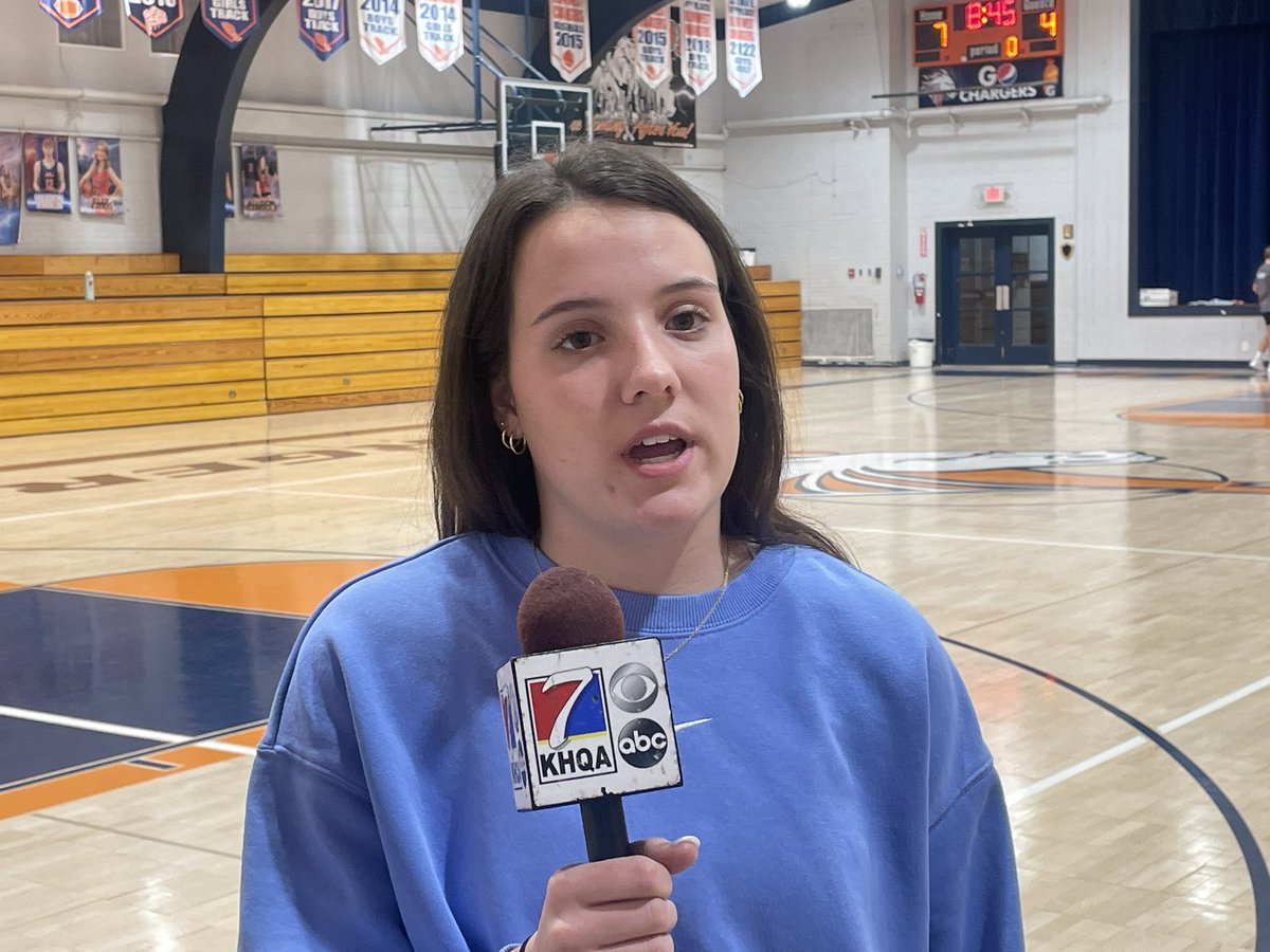 ChrisDuerr's tweet photo. Impossibly deep and worthy list of Fall Sports Superstars to consider for @KHQA Top Fall Female Athlete 

But we are doubling down on the choice of @iw_volleyball superstar Josie Bryan, both tonight at 6pm &amp; with a SAW profile Wednesday 

She’s kind of a big deal… https://t.co/fpUqtGhqoy