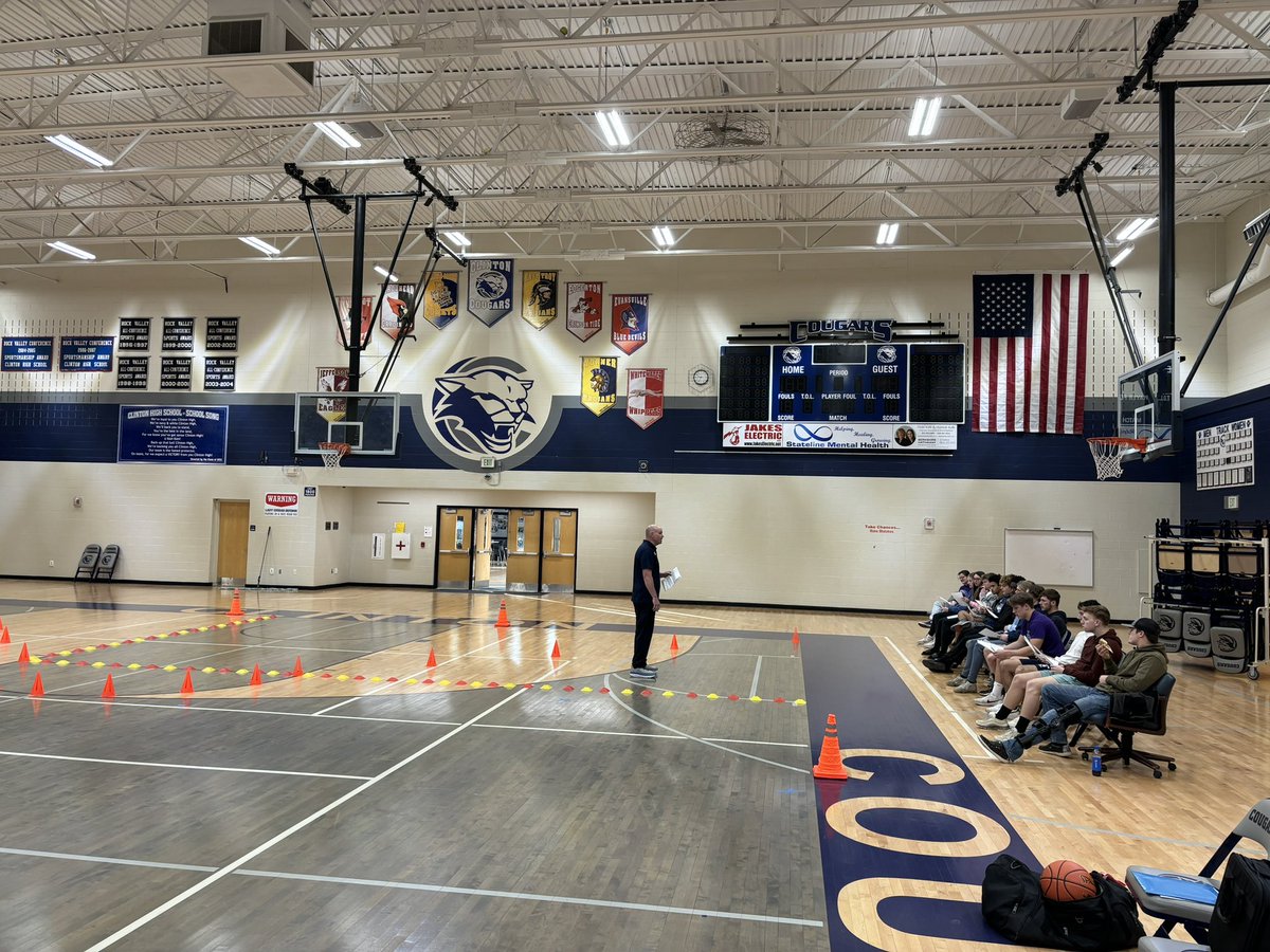 Huge thank you to Mr. Zielinski from <a href="/NBAOfficial/">NBA Official</a> for coming to <a href="/clintonwischool/">Clinton Community School District</a> and educating our Officiating class!  Such a great learning opportunity for our students!

#FeedTheCougs