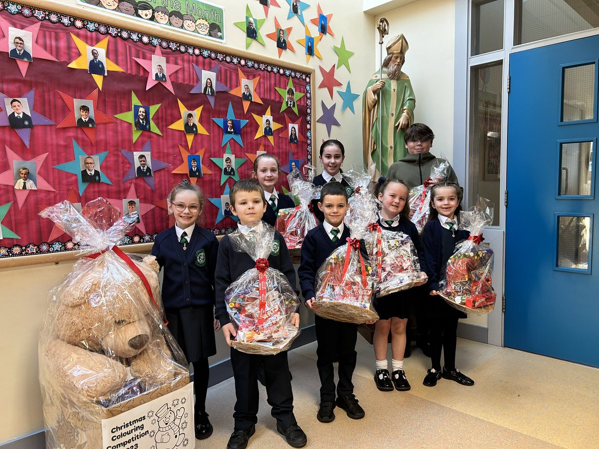 Congratulations to all our prize winners of the McGinley’s Colouring Competition. One winner from each year group and one overall winner. Thanks to McGinley’s for the amazing prizes. 

👏👏👏👏👏👏👏👏👏👏👏👏👏👏👏