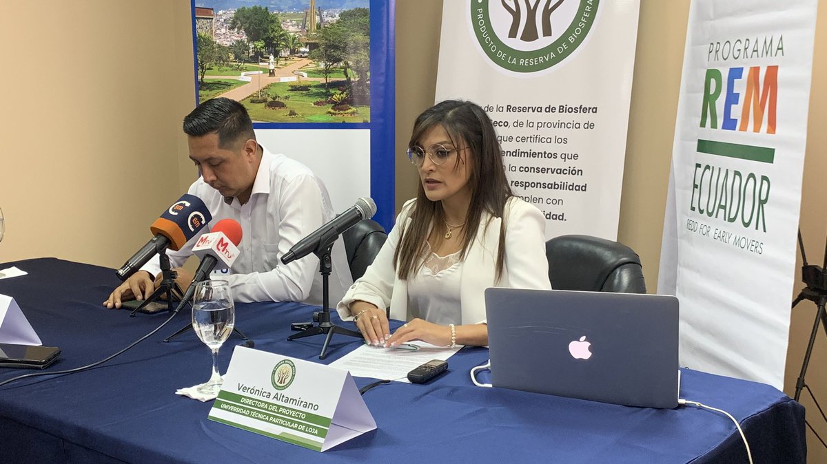 🎓 UTPL tweet media