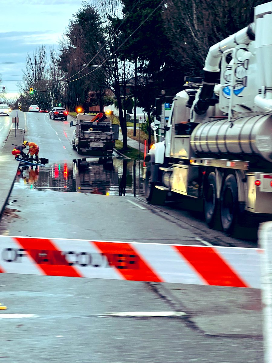 Philipp Postrehovsky tweet media