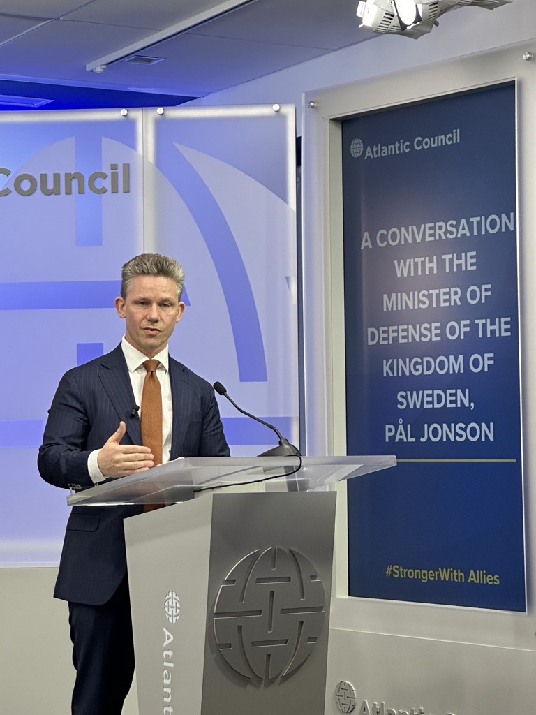 AtlanticCouncil's tweet photo. ��� Breaking News | Swedish Minister of Defense @PlJonson announces at the @AtlanticCouncil that US-Sweden Defense Cooperation Agreement will be signed later today to deepen close security partnership between the countries and strengthen transatlantic security. @SwedeninUSA https://t.co/7k66HzSpAK