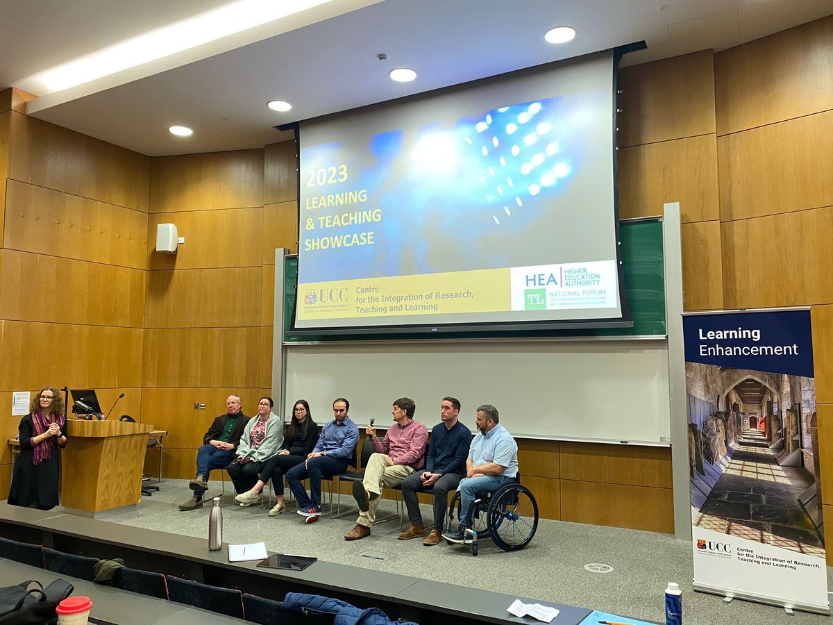 Last panel discussion of what has been a fantastic day of sharing and celebrating innovative practices in learning and teaching throughout @UCC Huge thanks to all participants and to the @UCC_CIRTL team for organising such a great day. See you all next year!
#learningandteaching