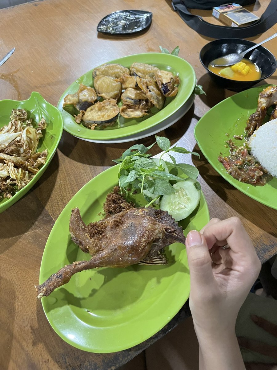 Fancy dinner ma ayg botak