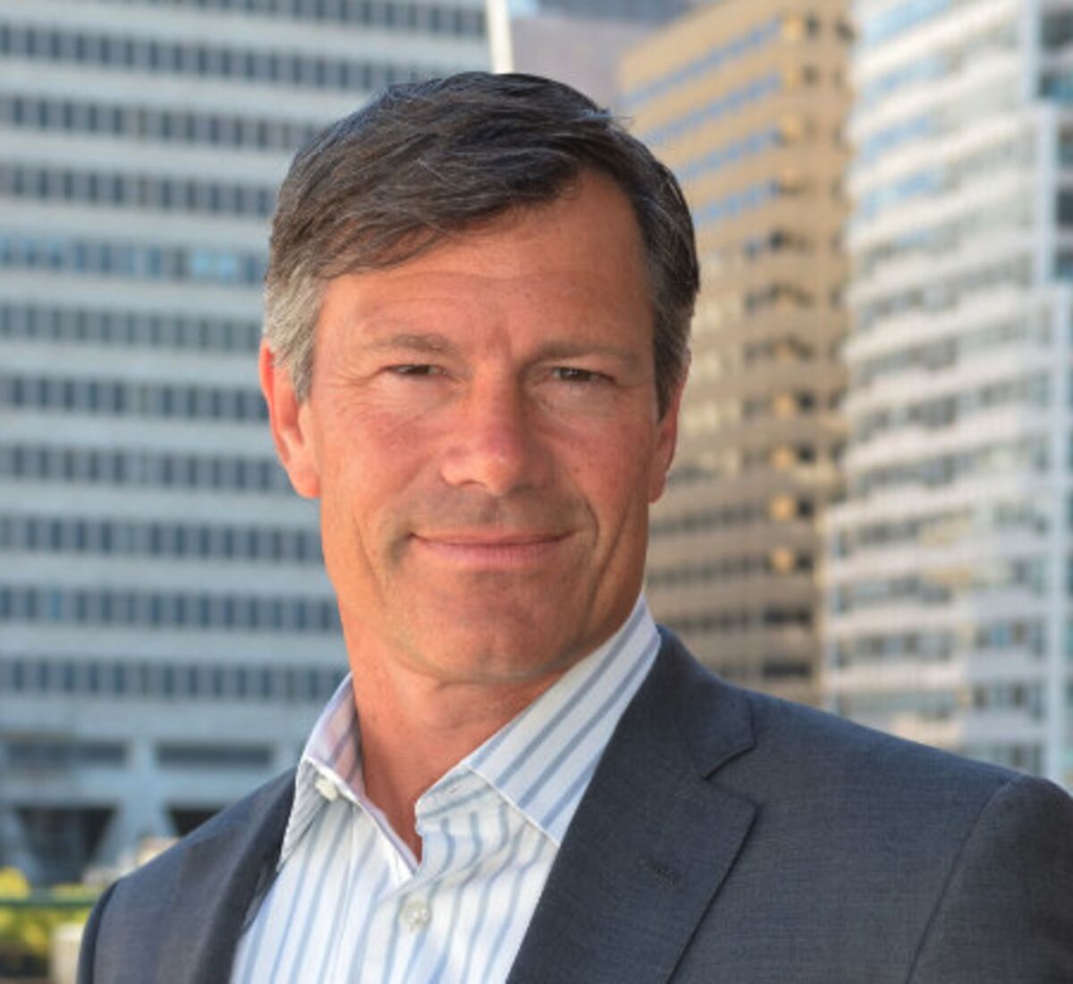 Entelligent tweet media