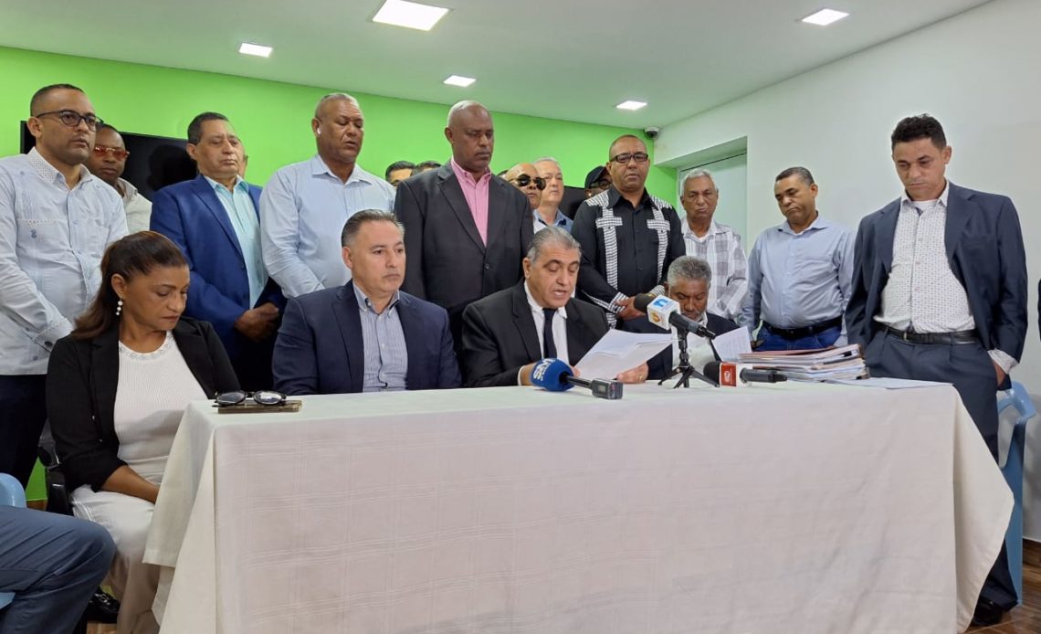 SinCortapisa_'s tweet image. #SinCortapisa FENABANCA mantiene posición acerca de interconexión de las bancas de loterías.

LEA MÁS👉tinyurl.com/3c875v7r 

Cc. @FenabancaRD 

#FENABANCA #BancasdeLoterías #interconexión