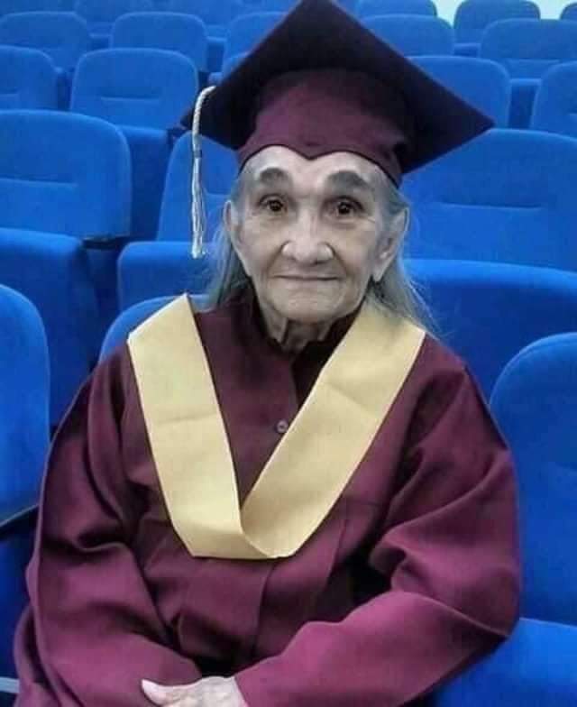 "At 96 years old I graduated from college and still nobody congratulated me or shared ♥