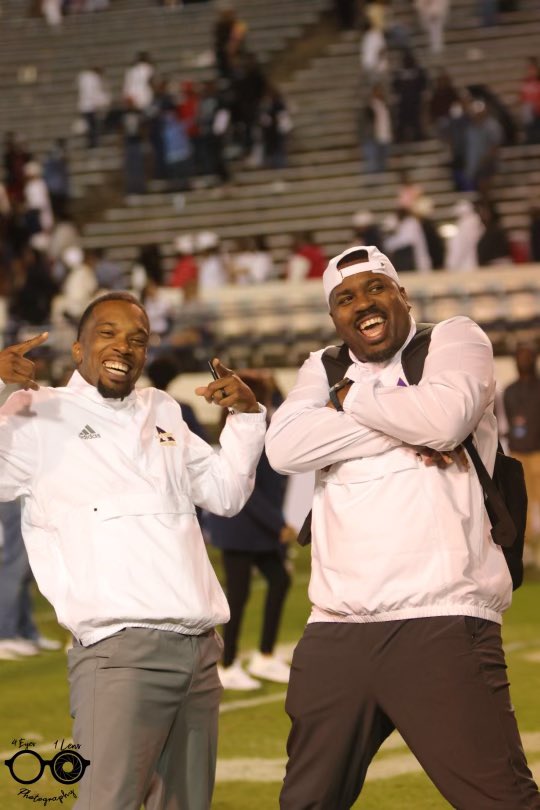 Coach Dwayne Taylor Jr tweet media