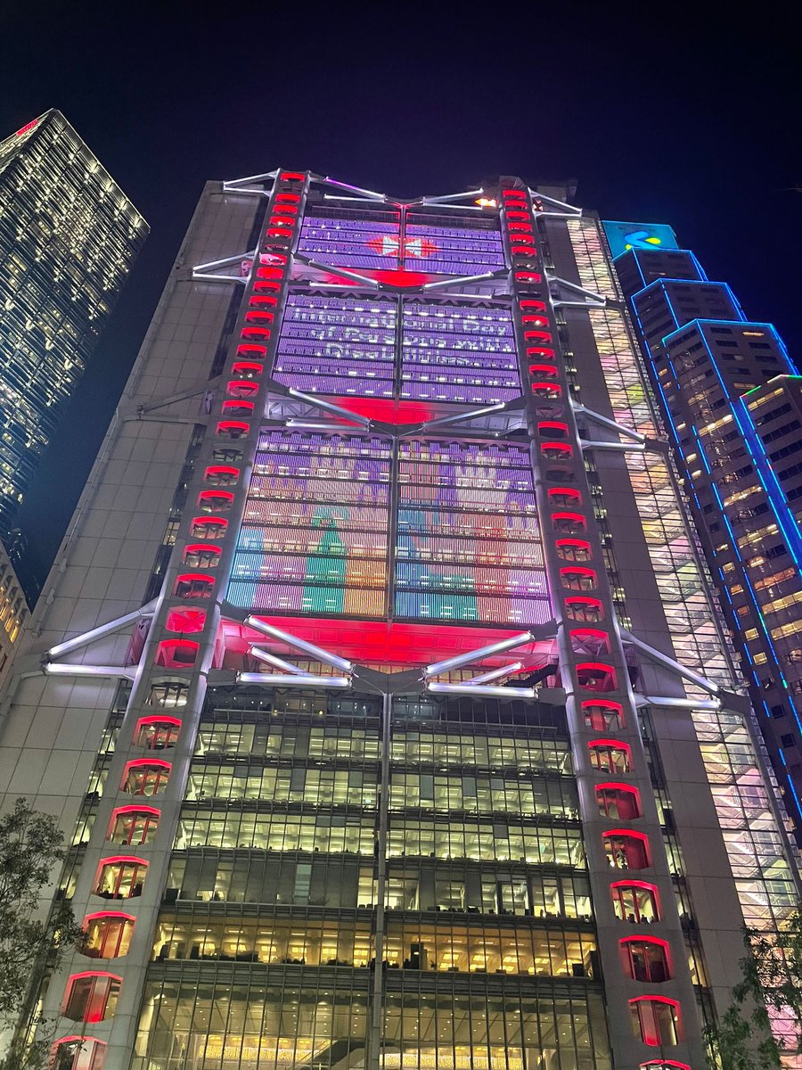 At #HSBC #HongKong, we are lighting up HSBC HQ #purple to celebrate International Day of People with Disabilities (IDPWD). In 1992, the #UN proclaimed this day to celebrate the accomplishments, challenges, and rights of people with #disabilities

#IDPWD #autism #NeuroDiversity