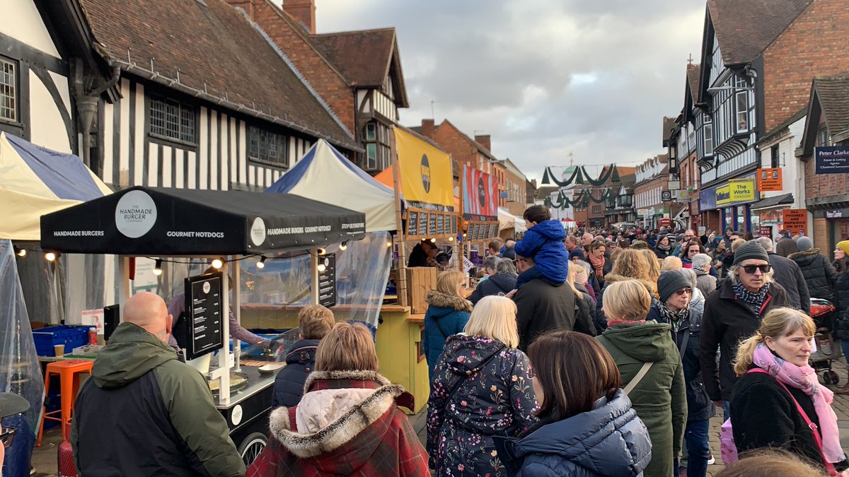🌟🎄 Today's the day you've all been waiting for! 🎄🌟 The Stratford-upon-Avon Victorian Christmas Market is NOW OPEN! 🎅✨ Soak up the festive magic with unique gifts, delicious treats, and epic entertainment. Let the festivities begin! 🛍️🎁 #StratfordVic2023 #NowOpen